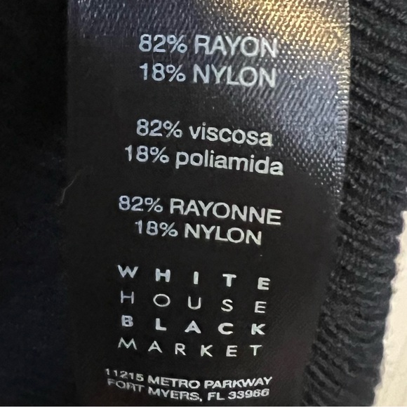 White House Black Market Sleeveless Ribbed Turtleneck Sweater Tank - Picture 4 of 4